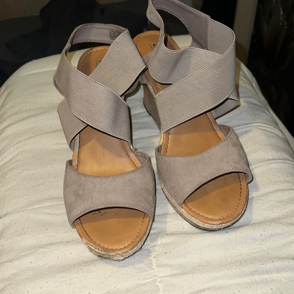 Wrapped wedges